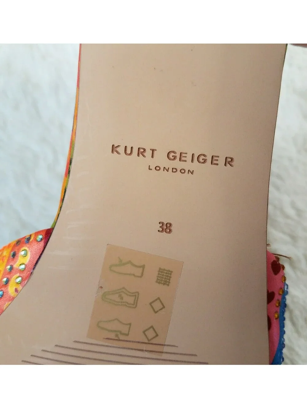 Kurt Geiger London Kensington Flat Sandals - Picture 8 of 10